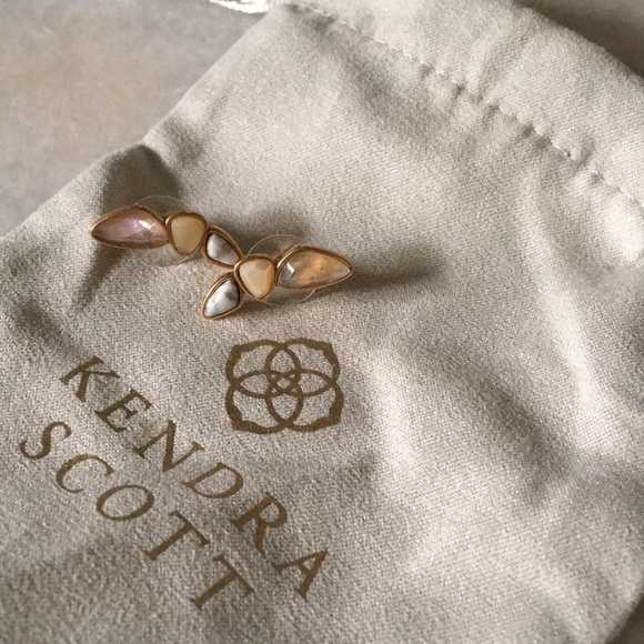 Kendra Scott Jewelry - Kendra Scott Ivy Ear Climber Earrings